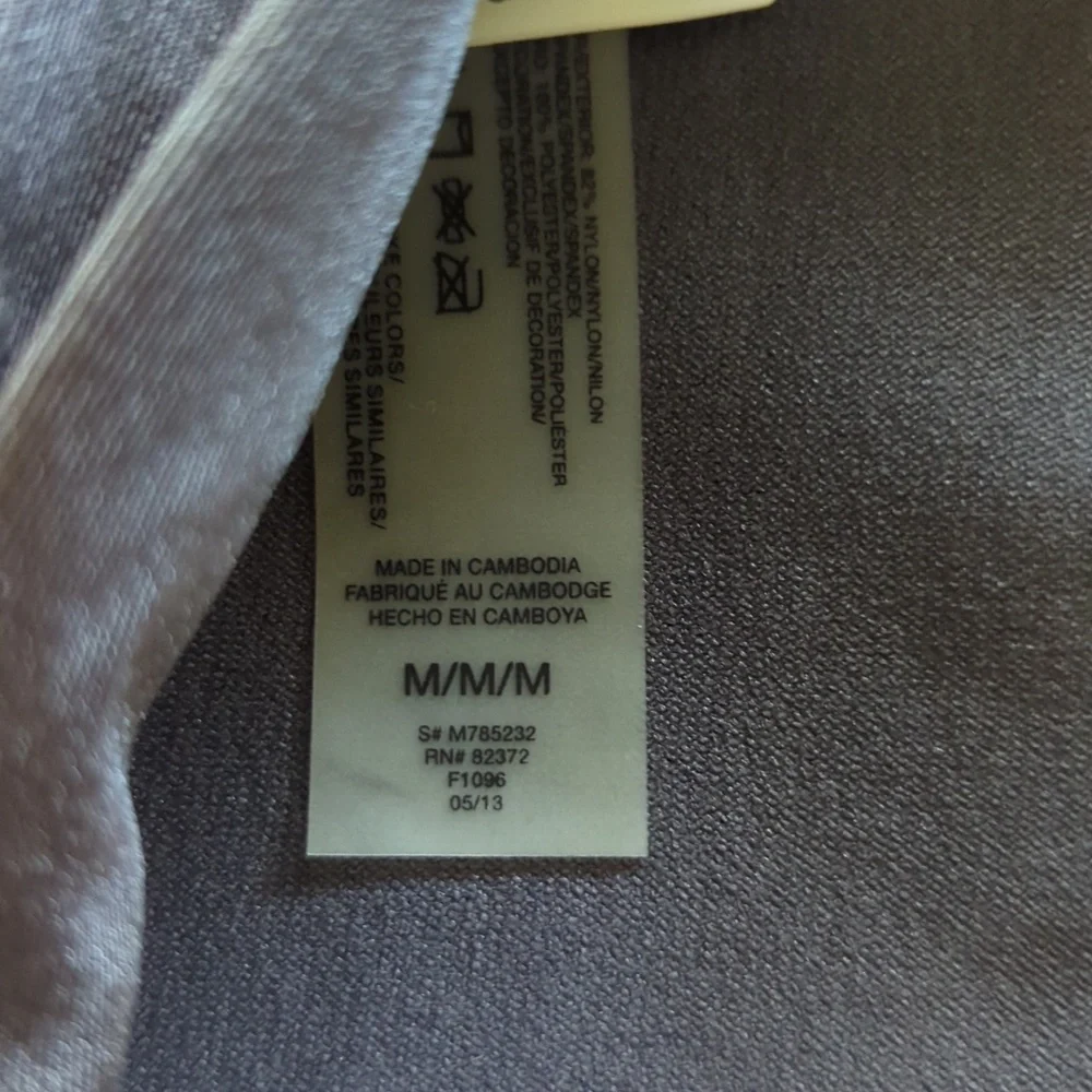 Swimsuit Size Medium Top, Size 12 Bottoms - Picture 4 of 4